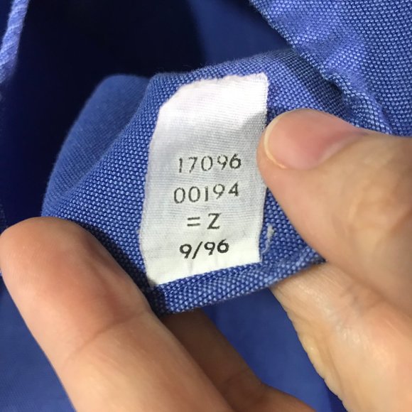 Vintage 90s Tommy Hilfiger Embroidered Logo Button Shirt - Picture 8 of 11